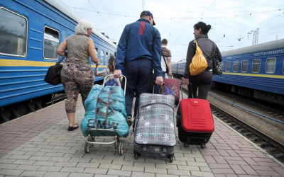 Number of displaced inside Ukraine more than doubles since early August to 260,000