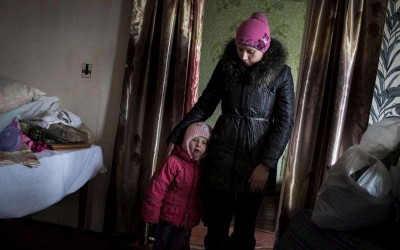 Le HCR livre une aide vitale contre les conditions hivernales dans l’est de l’Ukraine