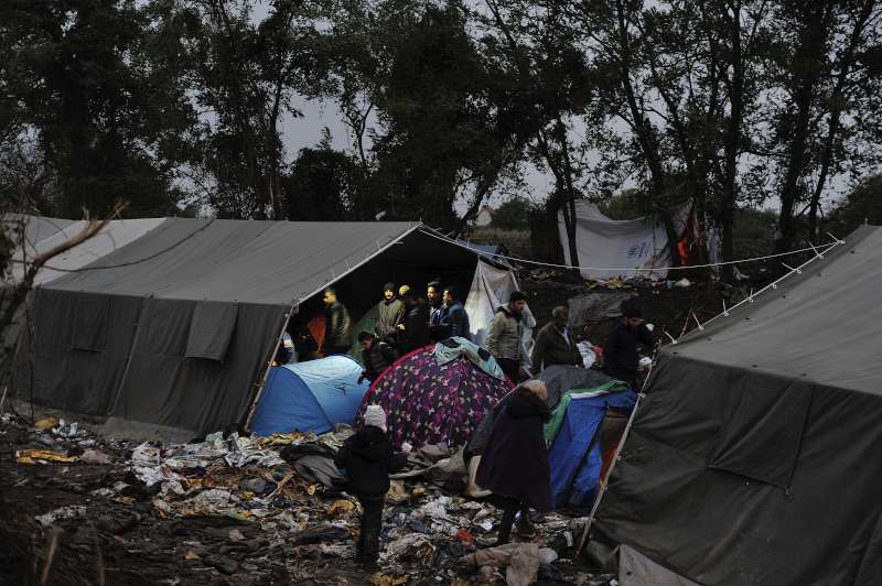 Le HCR condamne les attaques contre des camps de déplacés en République centrafricaine