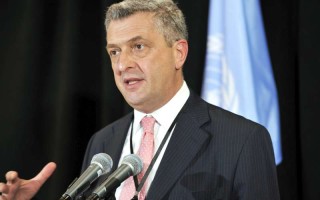 Filippo Grandi s'exprimant lors d'un événement en 2013 en tant que Commissaire général de l'UNRWA.