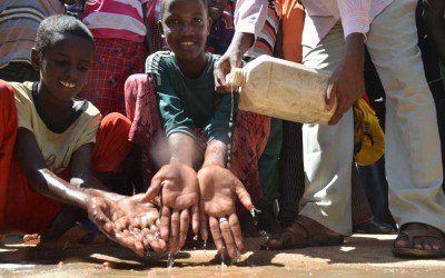 Le HCR en lutte contre le choléra qui sévit à Dadaab, le plus grand complexe pour réfugiés du monde