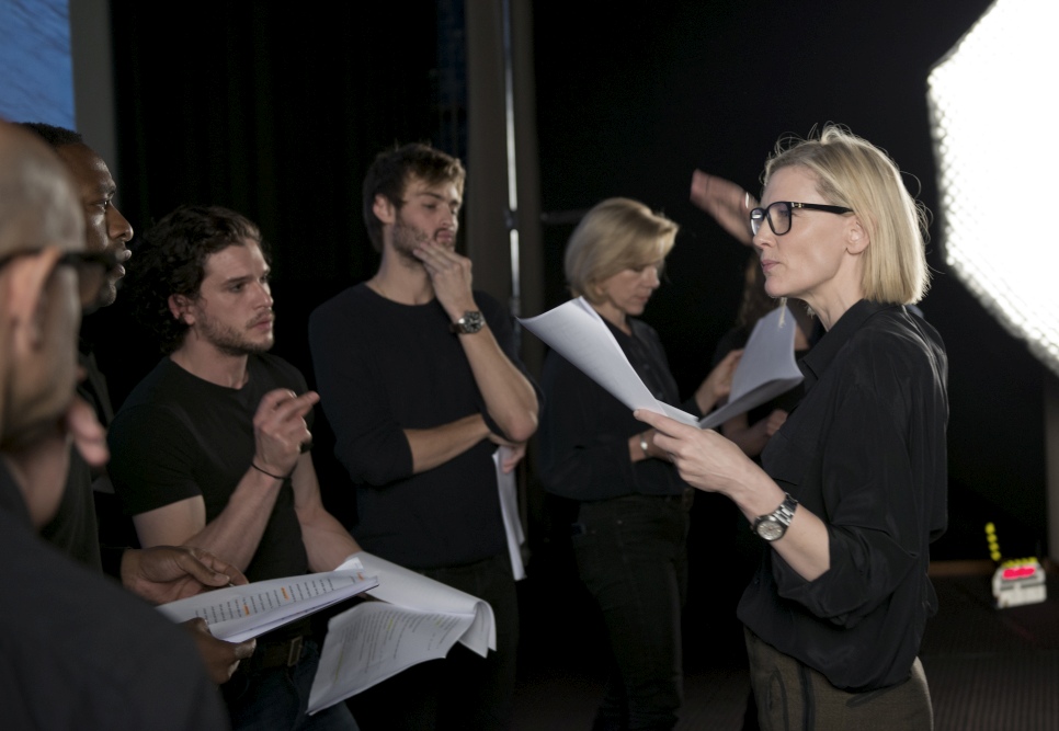 Cate Blanchett, Kit Harington & stars in refugee video