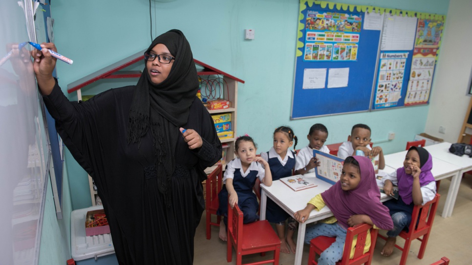 Somali refugee student proves it’s never too late to learn