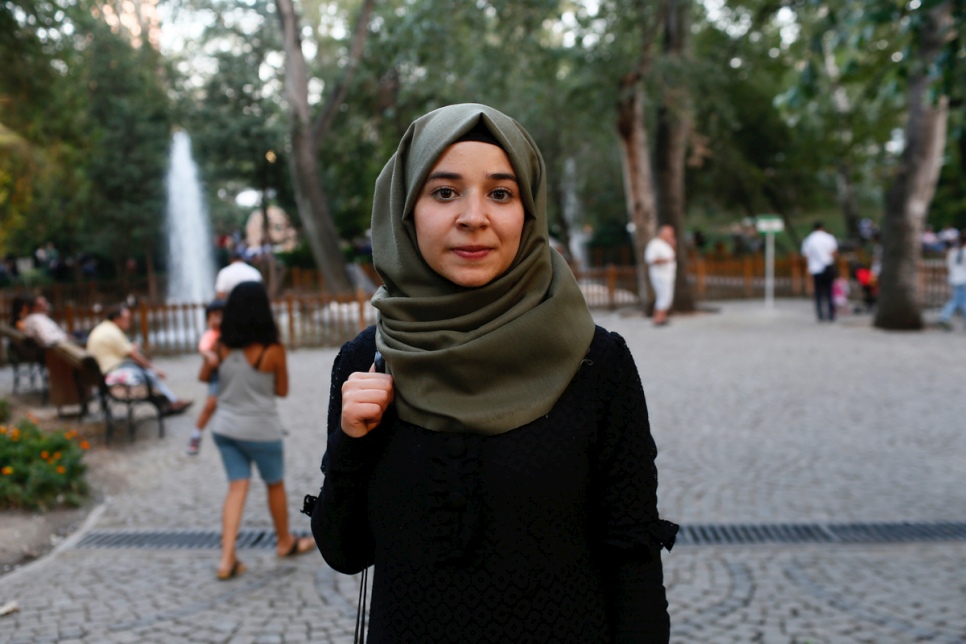 Chemical engineering student Rawan, 19, from Syria, has qualified for one of UNHCR’s DAFI scholarships and will complete her tertiary education in Turkey.  © UNHCR/Ali Unal