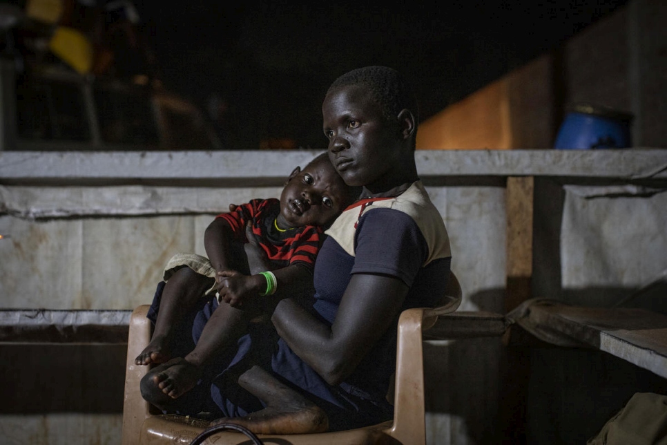 On anniversary of South Sudanese independence, UNHCR urges leaders to deliver lasting peace