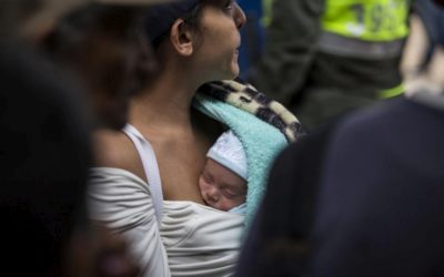 Colombia acts to ensure children born to Venezuelan parents are not left stateless