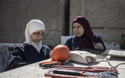 Jordan’s accidental plumber trains team of Syrian refugee women