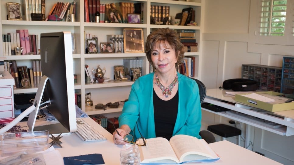 Isabel Allende redonne vie à l’histoire des réfugiés espagnols dans son nouveau roman