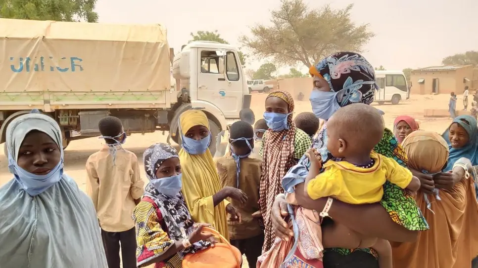 Des réfugiés nigérians sont transférés en juin dans un village soutenu par le HCR et le gouvernement, Dan Dadji Makaou, au Niger, où ils ont trouvé refuge après avoir subi des attaques contre leurs foyers