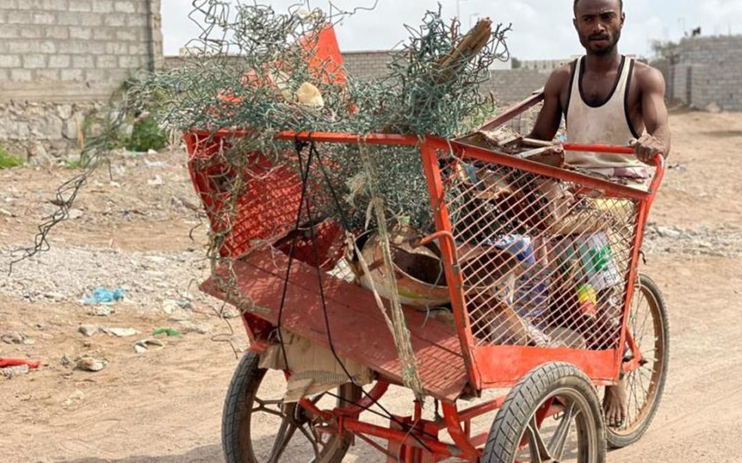 Help arrives on three wheels for displaced Yemeni recyclers