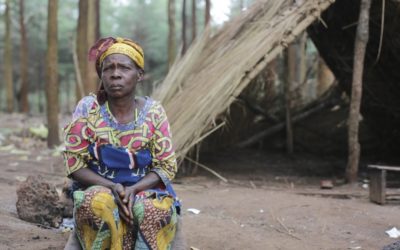 Uganda opens border to thousands fleeing Congo violence