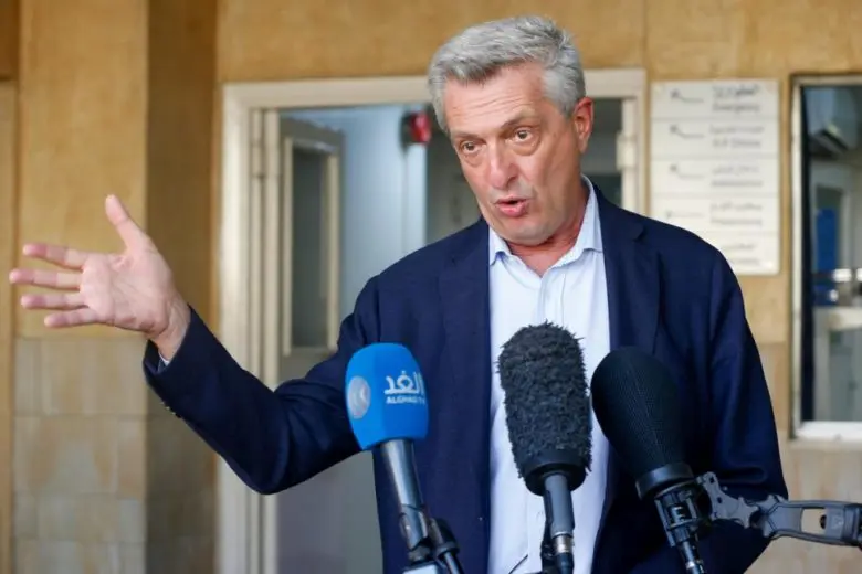 Filippo Grandi, Haut Commissaire des Nations Unies pour les réfugiés, s’adresse aux médias devant l’hôpital de Luzmila à Amman, en Jordanie