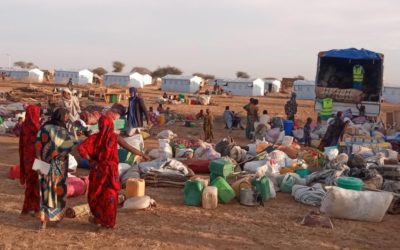 Au Burkina Faso, de nouvelles mesures de sécurité permettent à des réfugiés maliens de retourner dans un camp