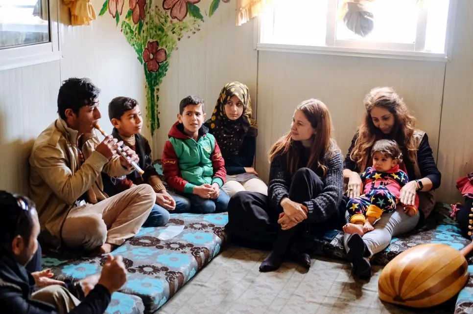 On a trip to Jordan in January 2018, TV host Raya Abirached visits Syrian refugees living in Za’atari camp. 