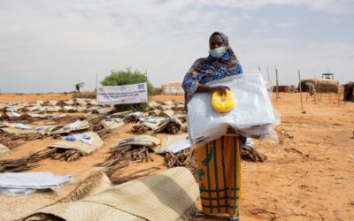 As rainy season approaches, displaced Nigeriens receive emergency shelters