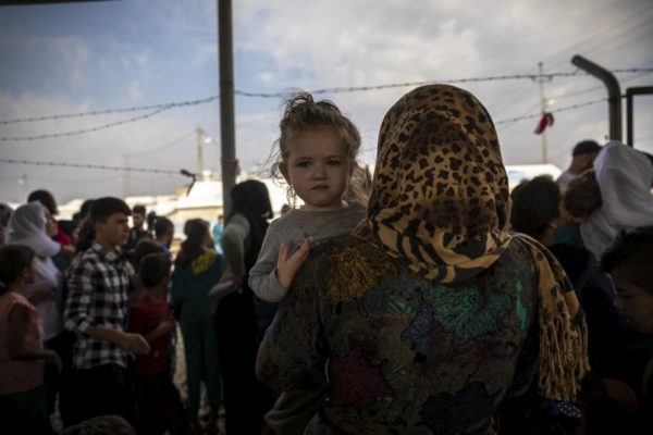 Syrian refugees arrive at Bardarash camp.