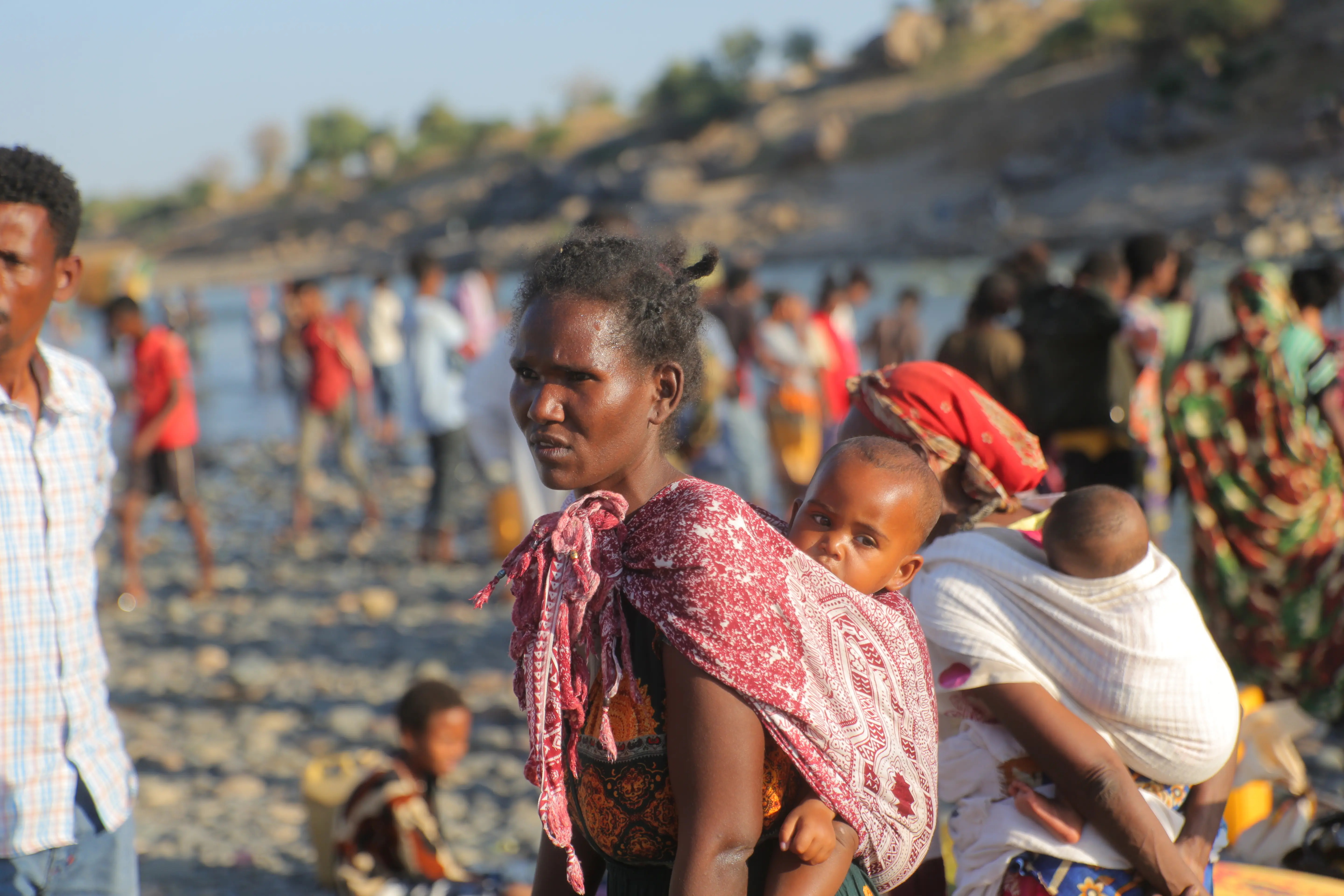 Ethiopian families flee