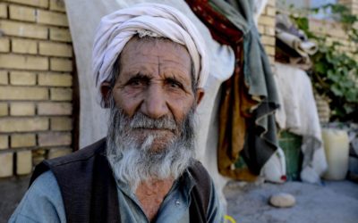 Afghan refugees reach Iran as violence escalates