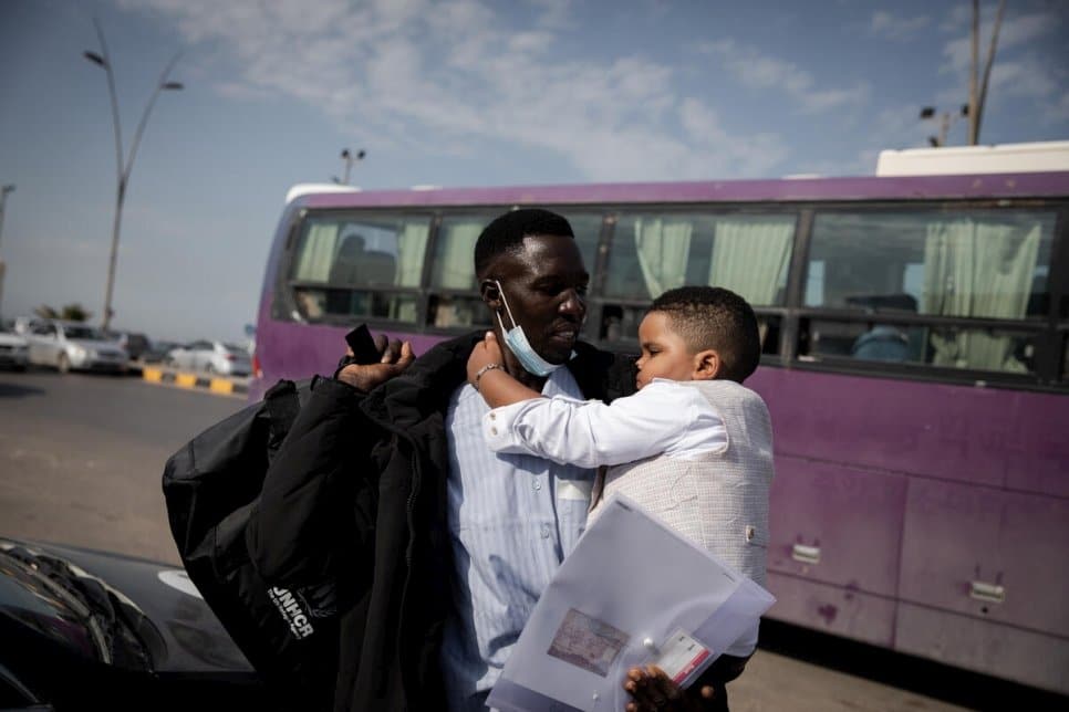 Les vols d’évacuation depuis la Libye vers l’Italie redonnent espoir aux demandeurs d’asile vulnérables