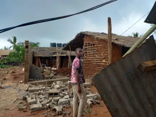 Mozambique. An IDP forced to displace again due to Cyclone Gombe .