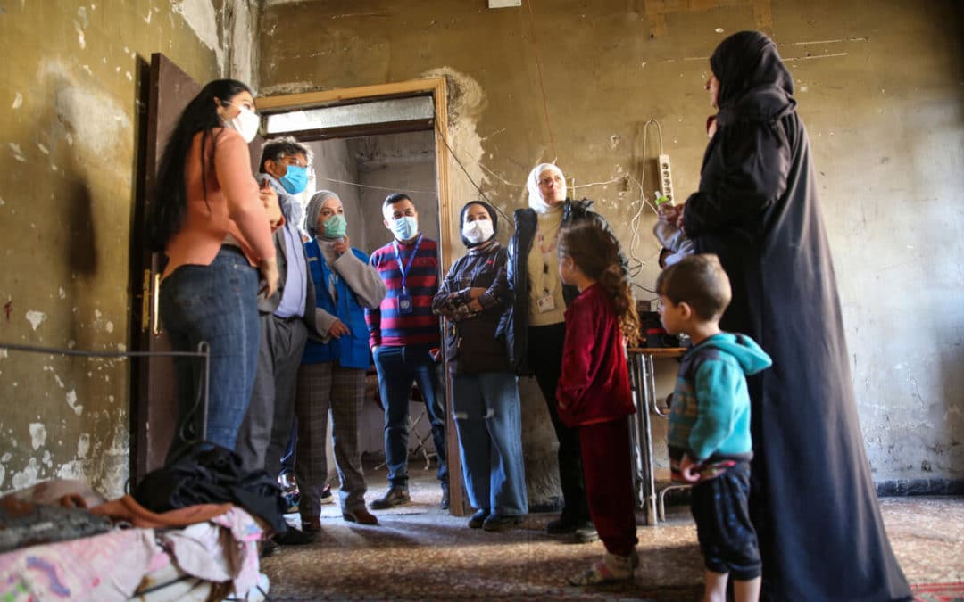 Les habitants de Deir ez-Zor reçoivent de l’aide pour se reconstruire dans une ville en ruines