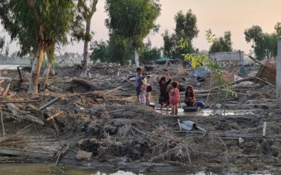 UNHCR urgently seeks US$66 million for communities devastated by Pakistan floods