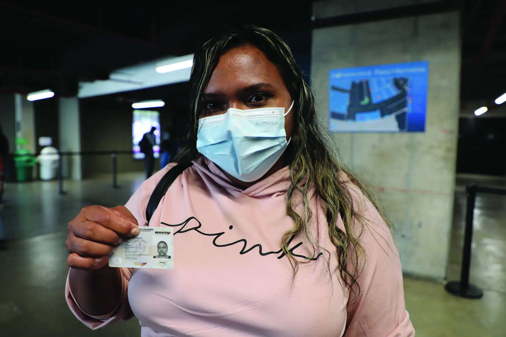On February 2022, Janny from Venezuela received her Temporary Protection Permit in Bogotá, Colombia.
