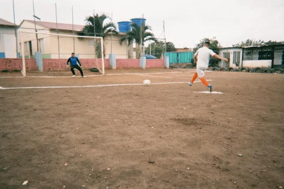 Goal Click allows displaced people to document the healing power of football