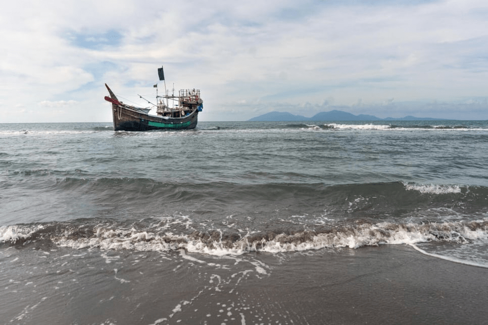 Le HCR souhaite une réponse régionale harmonisée pour faire face à l’augmentation des dangereuses traversées maritimes en Asie du Sud-Est