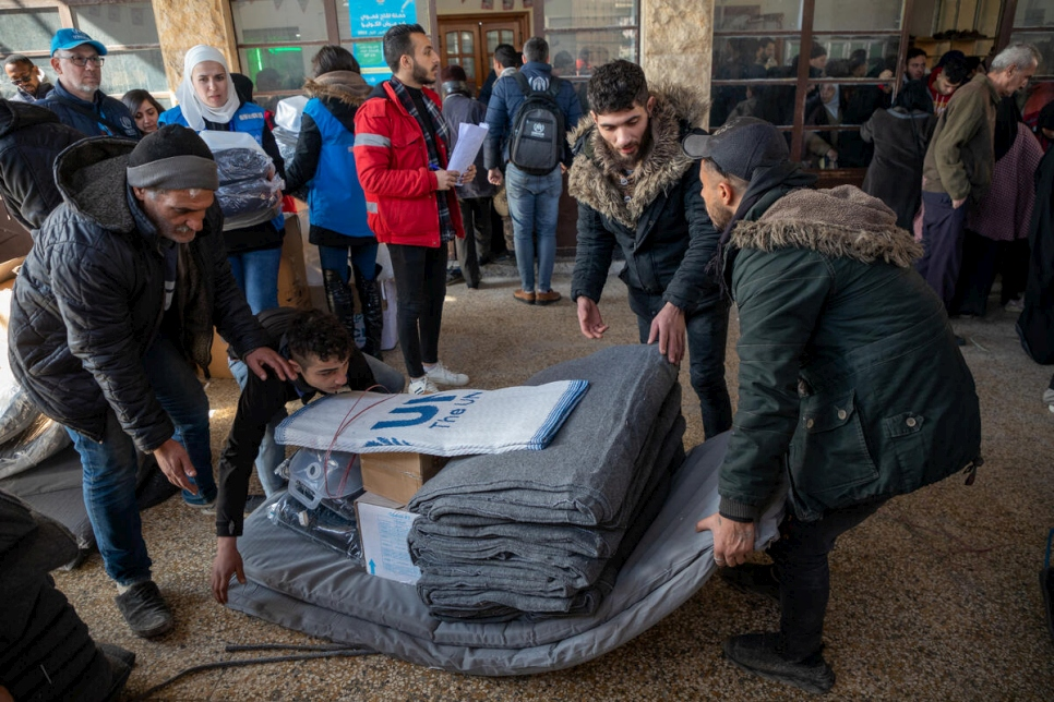 Plus de 5 millions de personnes pourraient avoir besoin d’une aide pour se loger suite au séisme en Syrie, selon le HCR