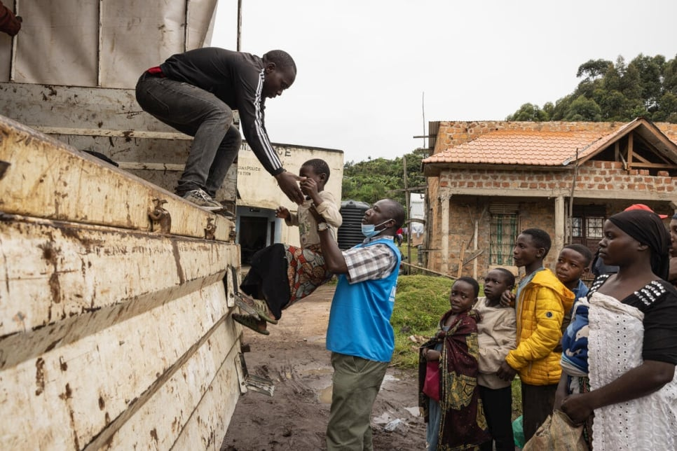 Alors que la situation sécuritaire se dégrade en RD Congo, le HCR et ses partenaires veulent réunir 605 millions de dollars pour venir en aide aux réfugiés congolais à travers l’Afrique