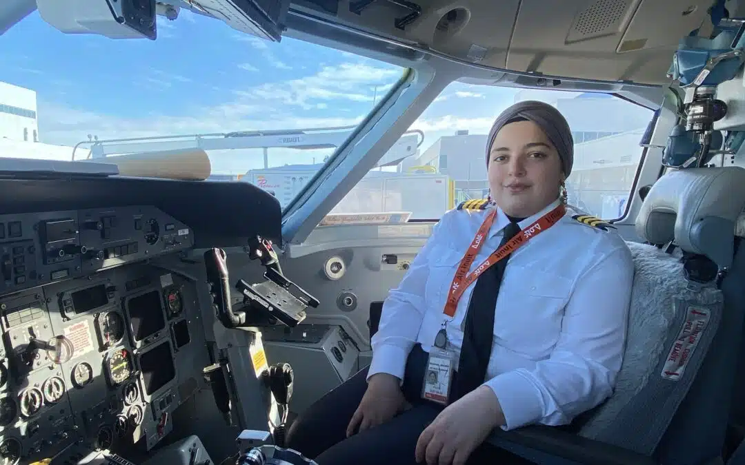 Les rêves prennent leur envol pour une réfugiée d’origine syrienne devenue pilote dans l’Arctique Canadien