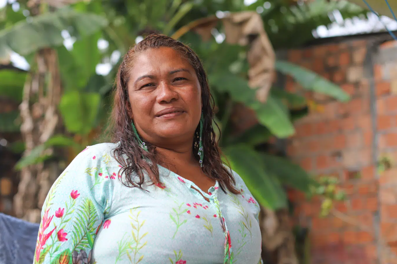 L'enseignante Daisy met à profit ses 15 années d'expérience en tant qu'éducatrice pour aider les enfants Warao dans leur processus d'apprentissage à Manaus.