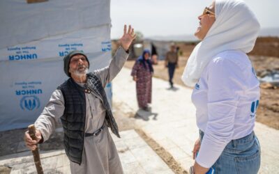 Syrian centenarian leads his family home as returns reach half a million